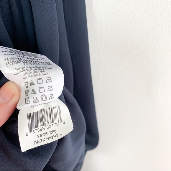 NWT BCBGeneration Dark Nights Black Lace Cutout Halter Maxi Dress Sz 8 - Picture 10 of 10